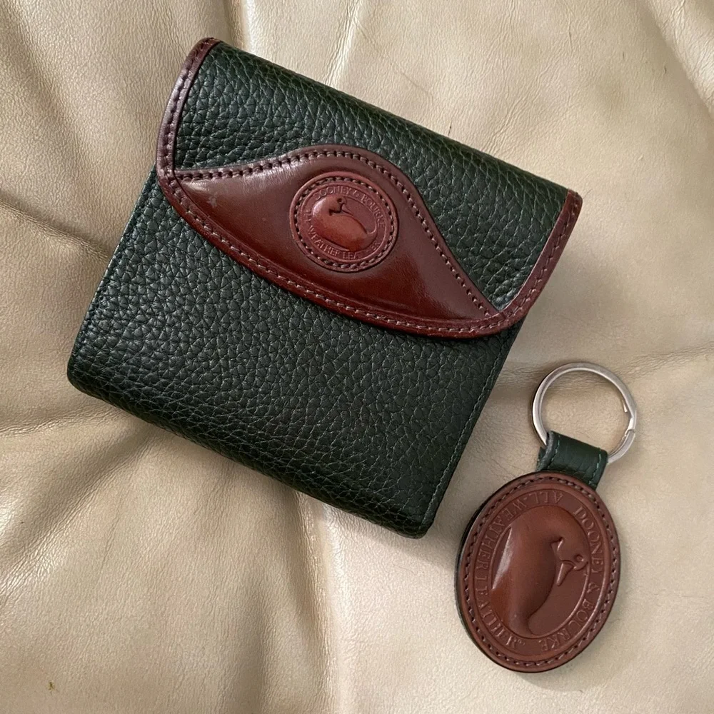 LKNW Vintage Dooney & Bourke Forest/Hunter Wallet & Oval Duck Key Fob Ring Set - Picture 2 of 13